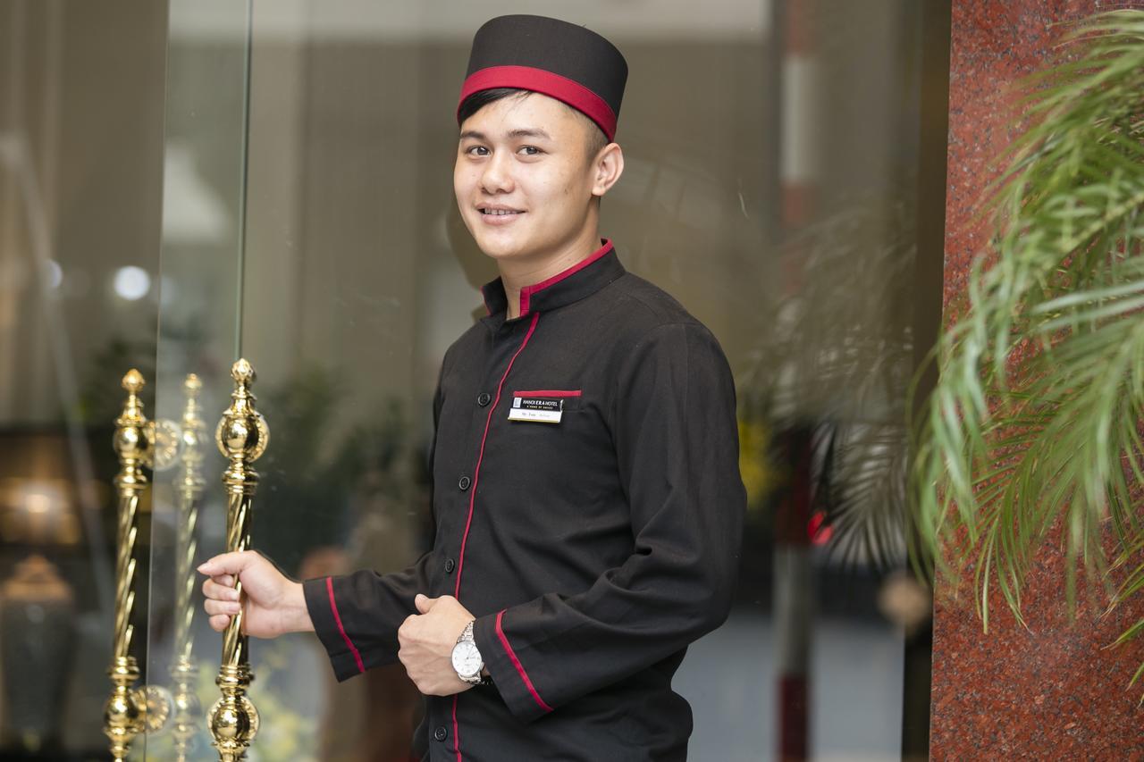 Hanoi Era Hotel Bagian luar foto